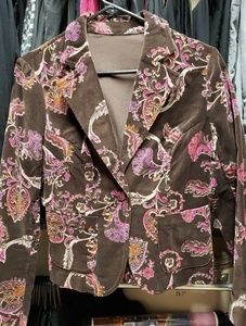 Lovely brown velour blazer with pockets paisleys S